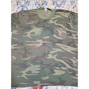 Vintage 90's Woodland Camo Ringer Pocket T-Shirt Size XL Single Stitched